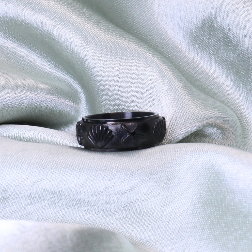Anxiety Ring (Strand) Zwart sfeerbeeld